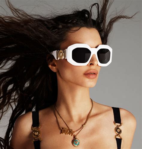 pubblicità versace 2022|Versace Eyewear Spring.